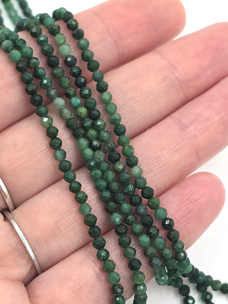 1 strand x 3mm Faceted Round Emerald Gemstone Beads (4146)