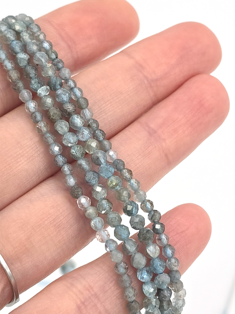 1 strand x 3mm Faceted Round Kyanite Gemstone Beads (4149)