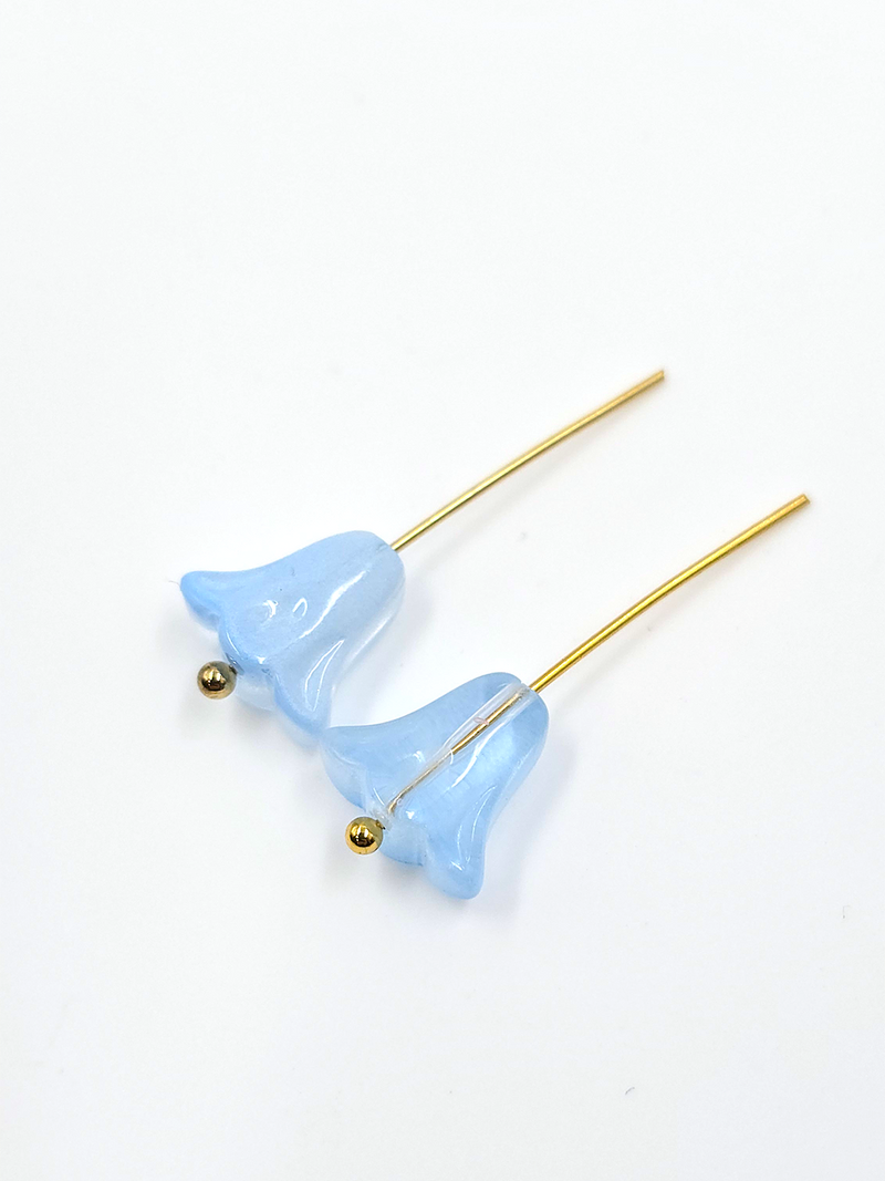 10 x Bell Shaped Blue Glass Flower Beads, 10x10mm