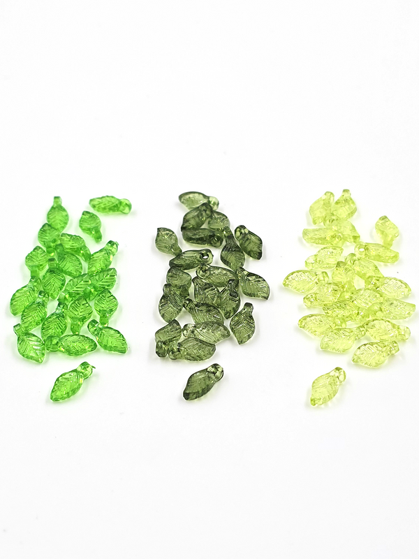 60 x Tiny Transparent Green Mix Acrylic Leaf Beads, 5x10mm