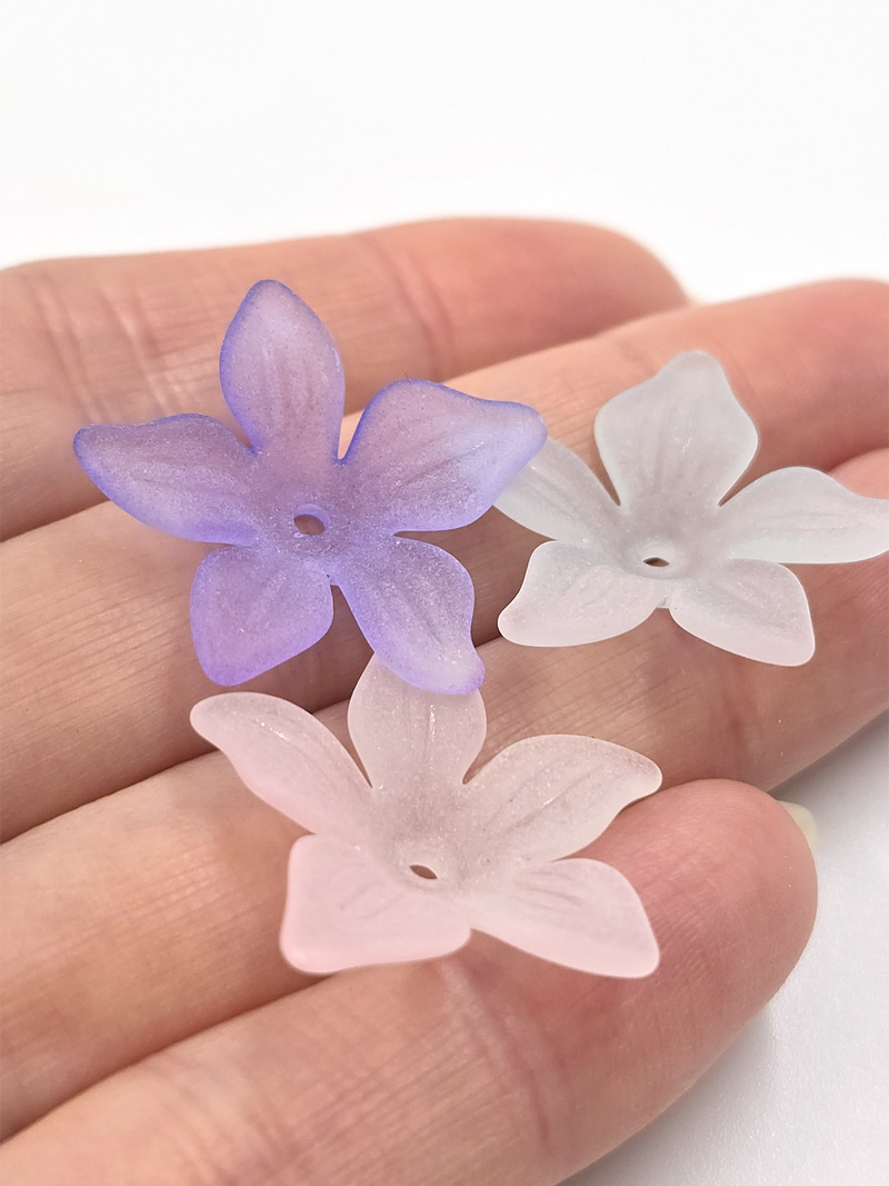 20 x Frosted Mermaid Tones Acrylic Flower Beads, 26mm