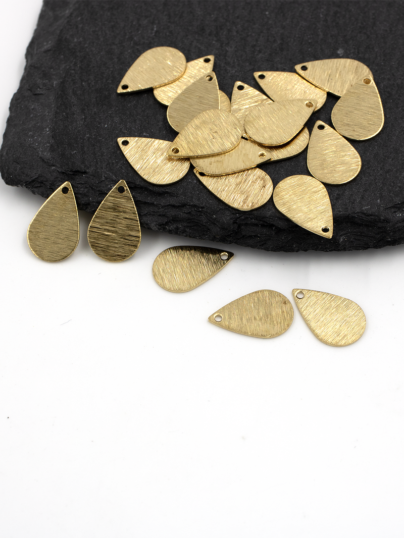 20 x Raw Brass Textured Teardrop Pendants, 16x10mm (C0175)