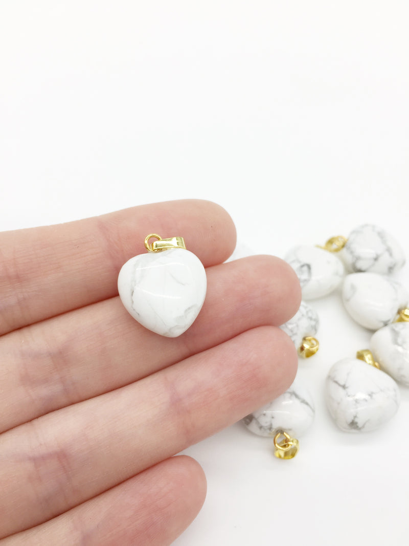 1 x Puffy Heart White Howlite Pendant with Gold Plated Loop and Bail, 19x15mm (3958)