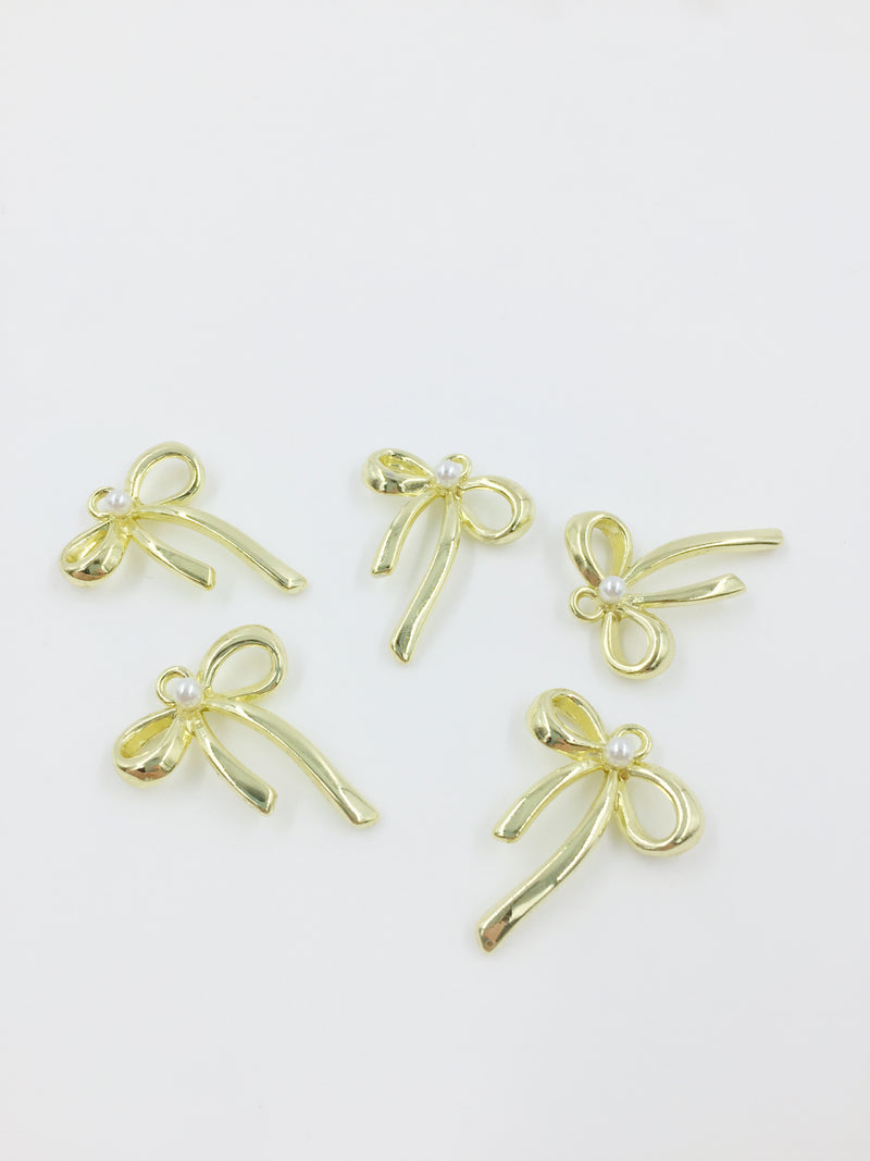 4 x Light Gold Pearl Bowknot Pendants, 27x20mm (0847)