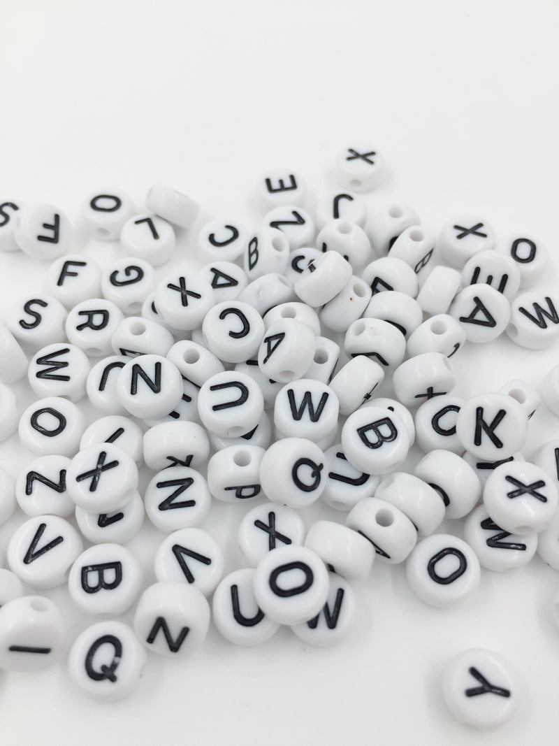 100 x Opaque White Alphabet Beads with Black Letters, 7mm (0915)