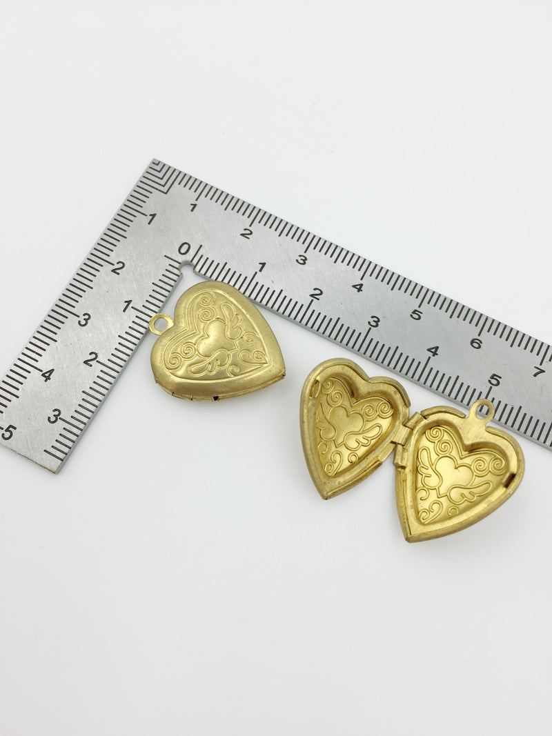 4 x Vintage Brass Heart Locket Pendants with Embossed Pattern, 19x22mm