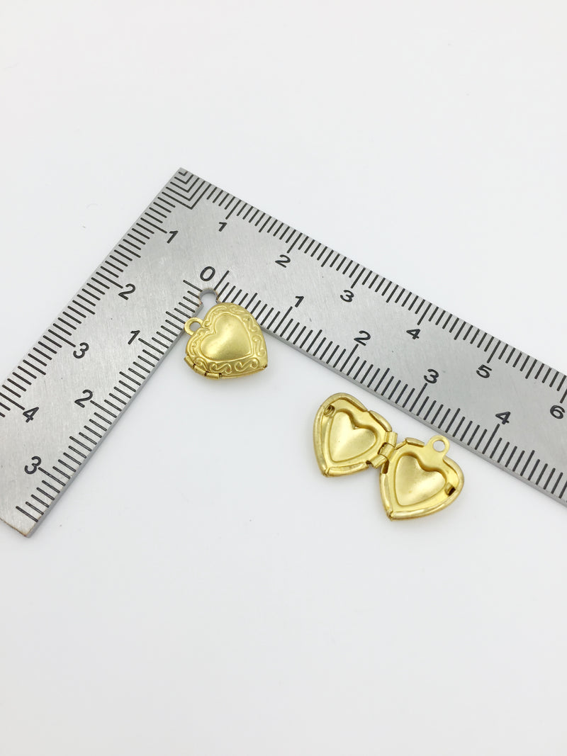 5 x Tiny Vintage Heart Locket Pendants with Embossed Pattern, 12x10mm