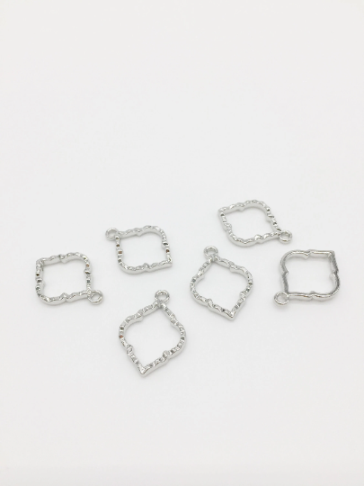 6 x Silver Moroccan Open Bezel Pendants, 23x17mm (1615)