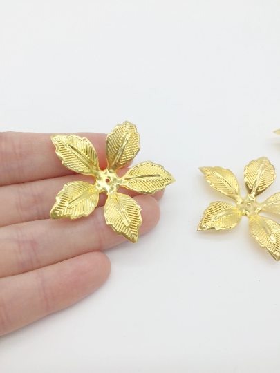 8 x Large Embossed Antique Gold Tone 5 Petal Flower Beads, 48mm