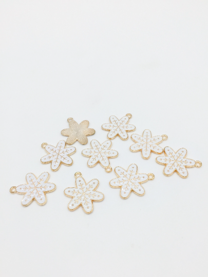 10 x White Enamel Coated Gold Snowflake Charms, 24x19mm (2906)