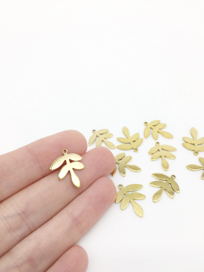 6 x Gold Plated Stainless Steel Fern Leaf Charms, 18x15mm (3282)