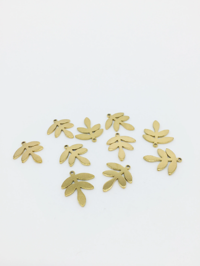 6 x Gold Plated Stainless Steel Fern Leaf Charms, 18x15mm (3282)