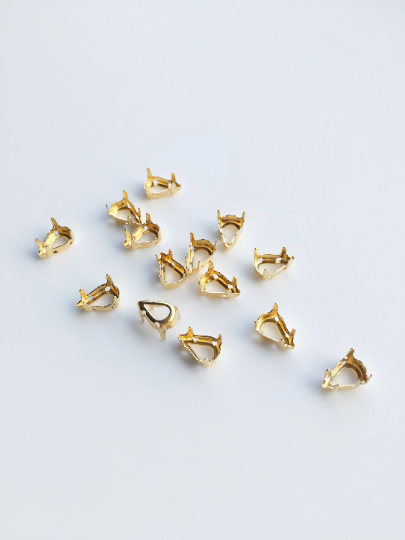 12 x 5x8mm Gold Tone Brass Setting for Pear Cut Stones (3444)