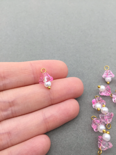 10 x Pink Glass Trumpet Flower Charms with Pearl, 14x9mm (3752)