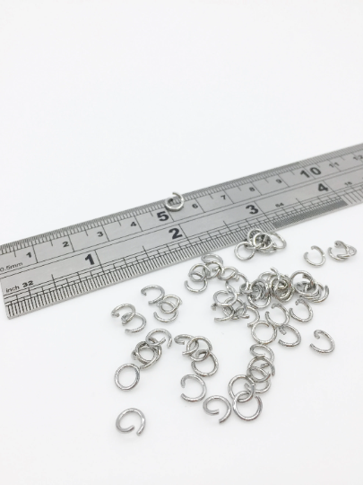 200 x Stainless Steel Jump Rings, 18 Gauge, 6x1mm (3787)