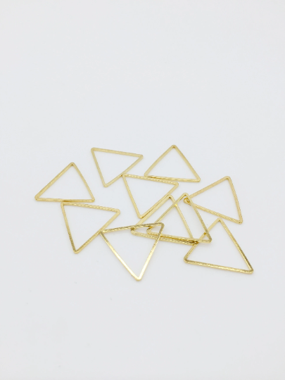 10 x Gold Triangle Jewellery Connectors, 15x18mm (3851)