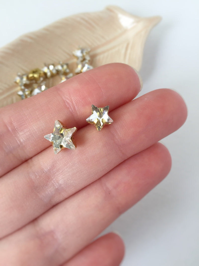 12 x 8mm Clear Crystal Star Rhinestones, Sew-on Gold Base (3483)