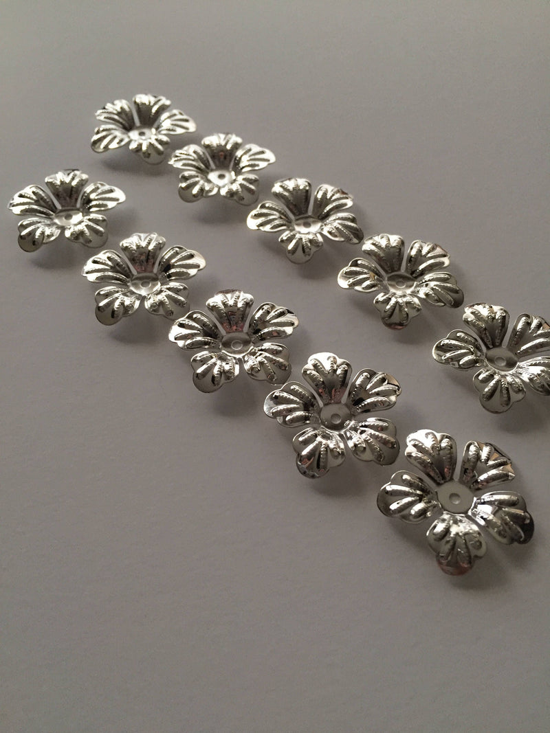 10 x Silver Plated Brass Flower Bead Caps, 21mm (D1)