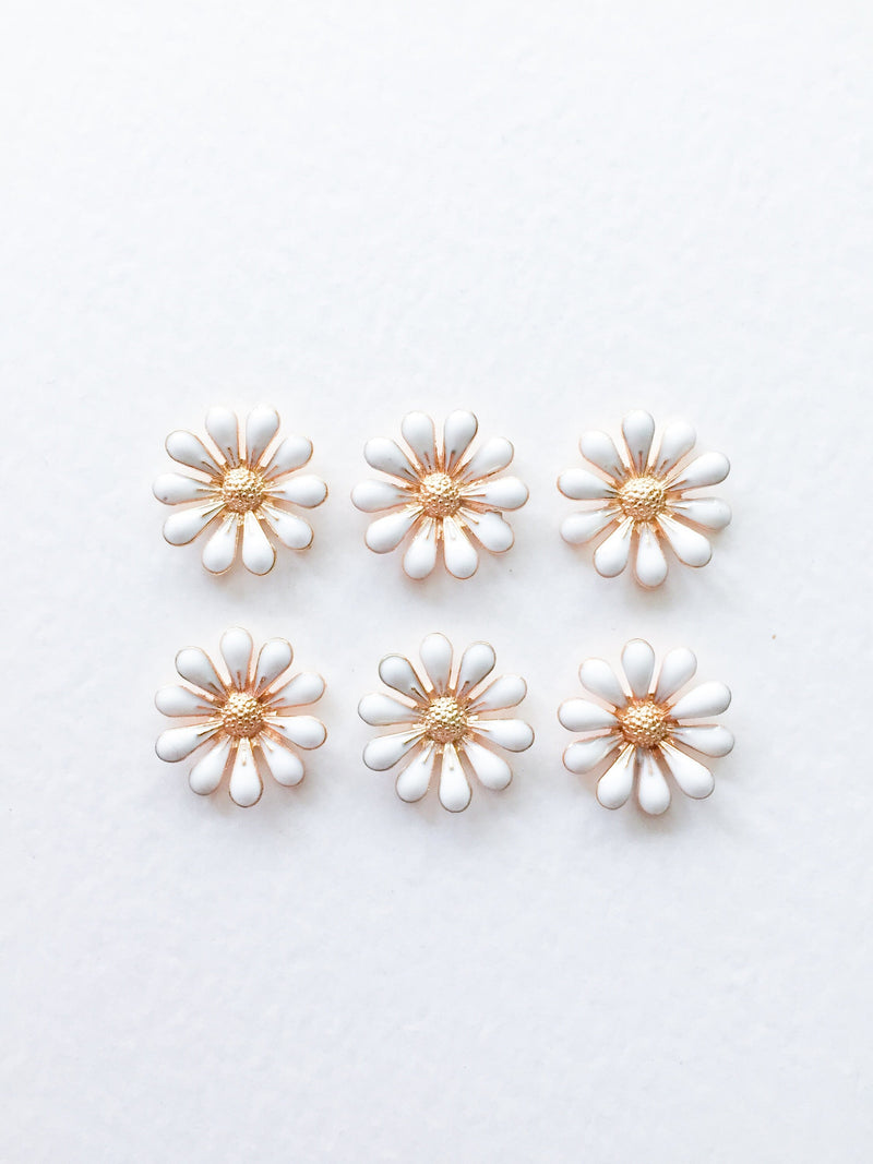 6 x Enamel Daisy Flower Cabochons, 18mm