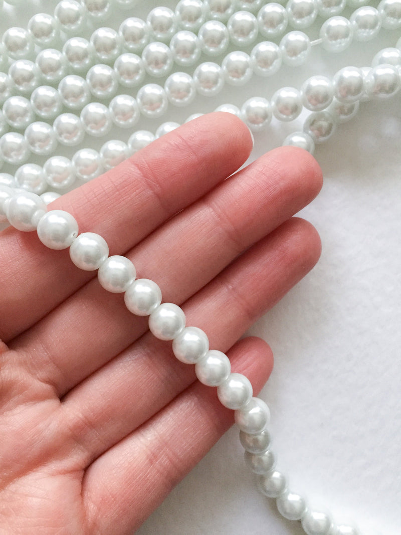 1 strand x 8mm White Pearl Glass Beads (2480)