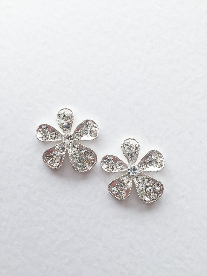 2 x Silver Diamanté Flower Embellishment Rhinestone Cabochons, 24mm (D1)