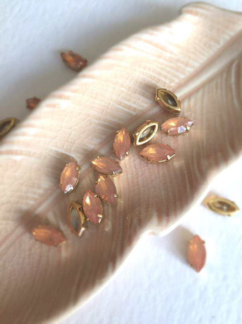 24 x 5x10mm Marquise Cut Peach Opal Rhinestones in Gold Tone Sew-on Setting (3630)