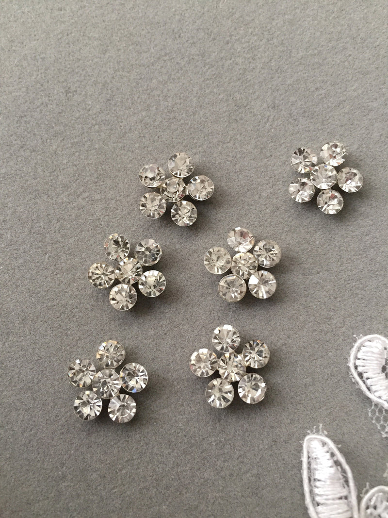 6 x Diamante Flower Cabochons, 11mm (0493,0494)