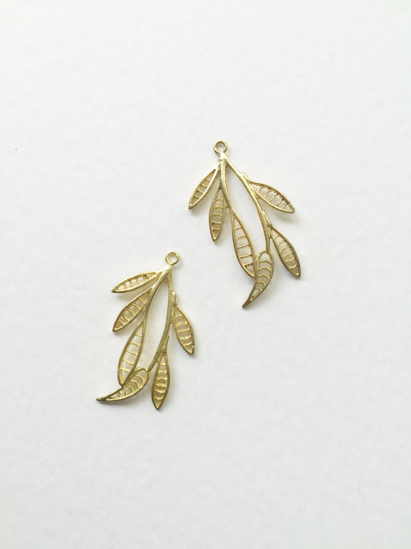 2 x Raw Brass Leaf Charms, 31x19mm (0198)