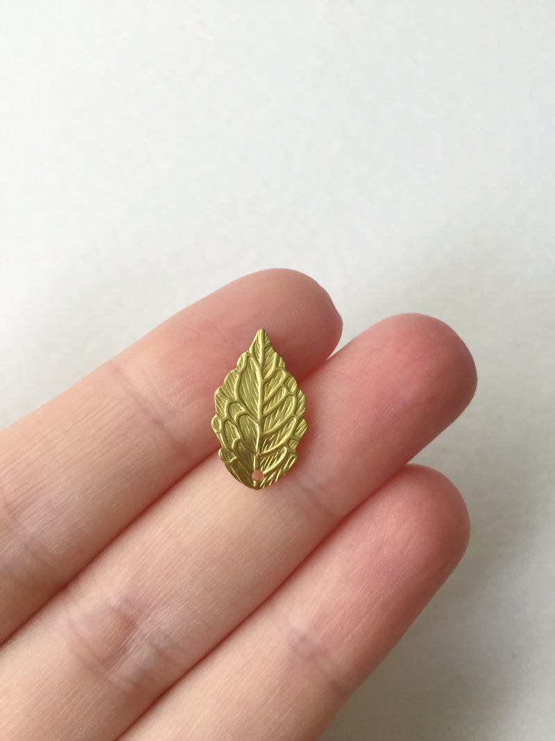 10 x Gold Metal Leaf Charms, 17x10mm Textured Leaf Pendants (0704)