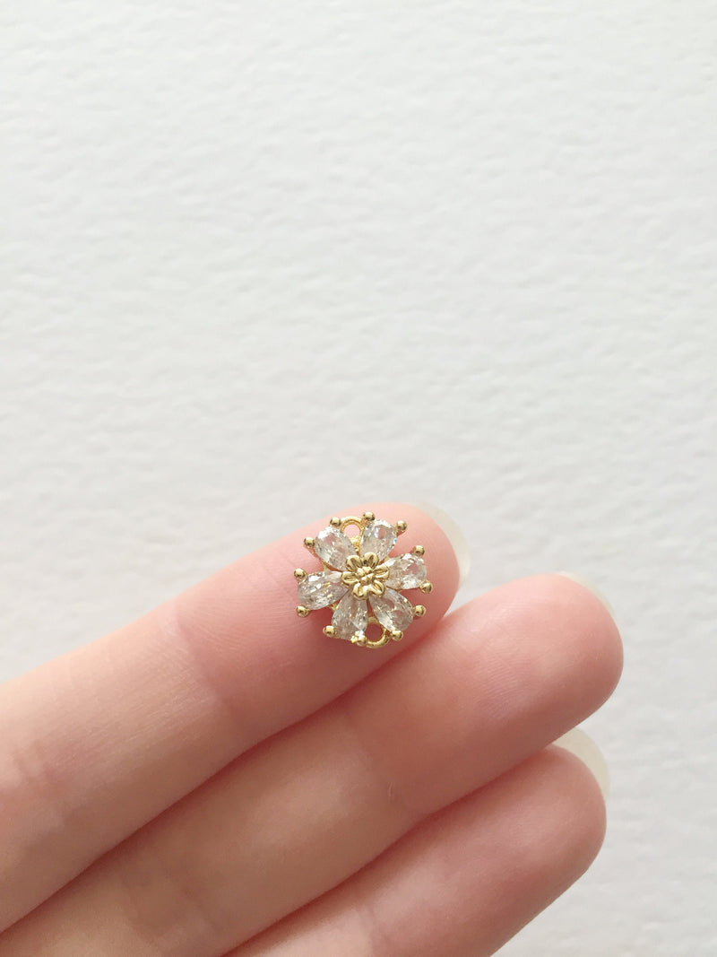 1 x 18K Gold Plated Small Cubic Zirconia Flower Connector, 12mm (2721)