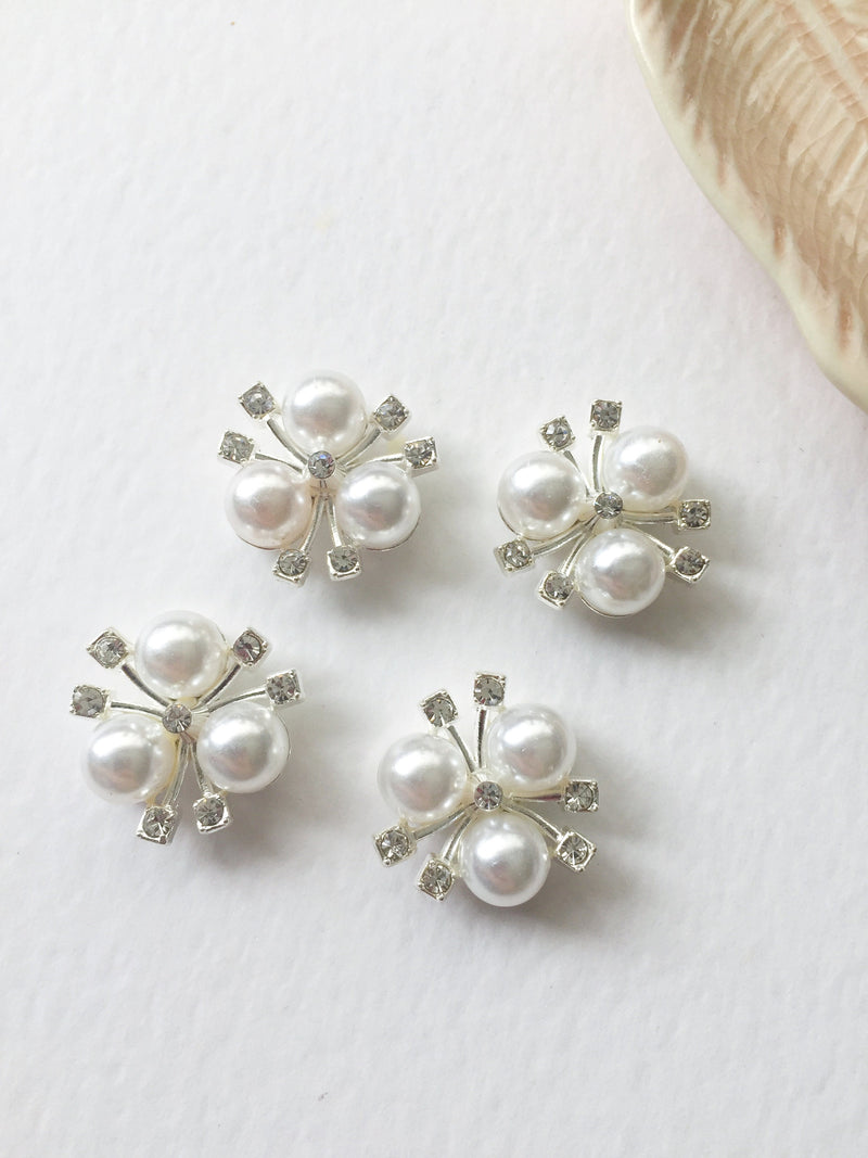 4 x Silver Plated Pearl and Crystal Flower Cabochon Embellishment, 21mm