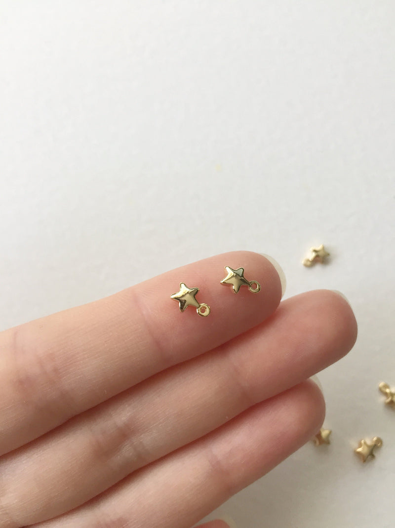 12 x Gold Plated Tiny Brass Star Charms 7.5x5.5mm (0159)