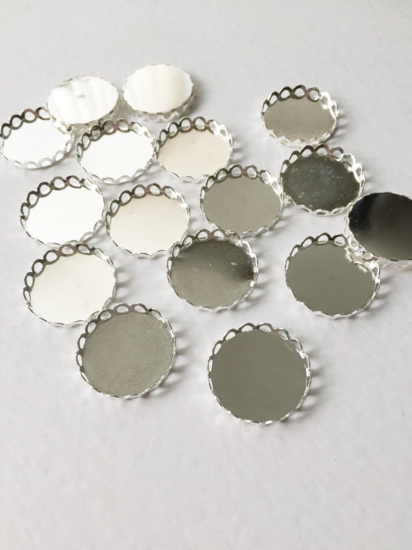 10 x Silver Plated Lace Edge Round Cabochon Setting, 18mm (0850)