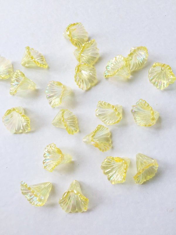 20 x AB Yellow Calla Flower Beads Yellow, 13mm Lucite Flowers (1799)