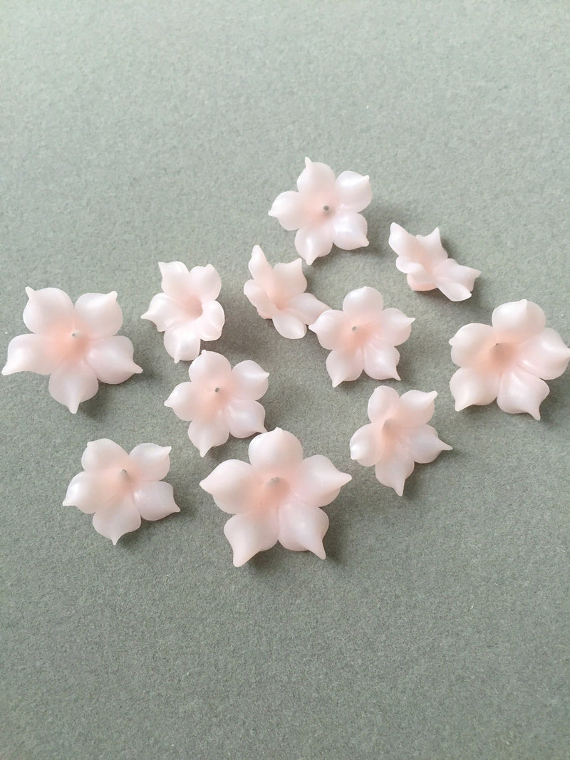 10 x Handmade Light Pink Clay Flower Beads for Tiara Making