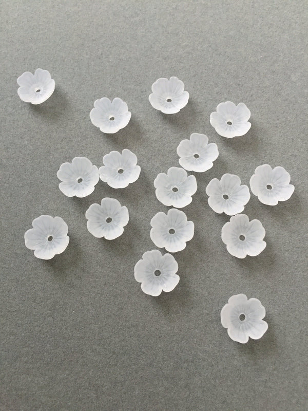 20 x Translucent Sakura Flower Beads, 11mm Lucite Flowers