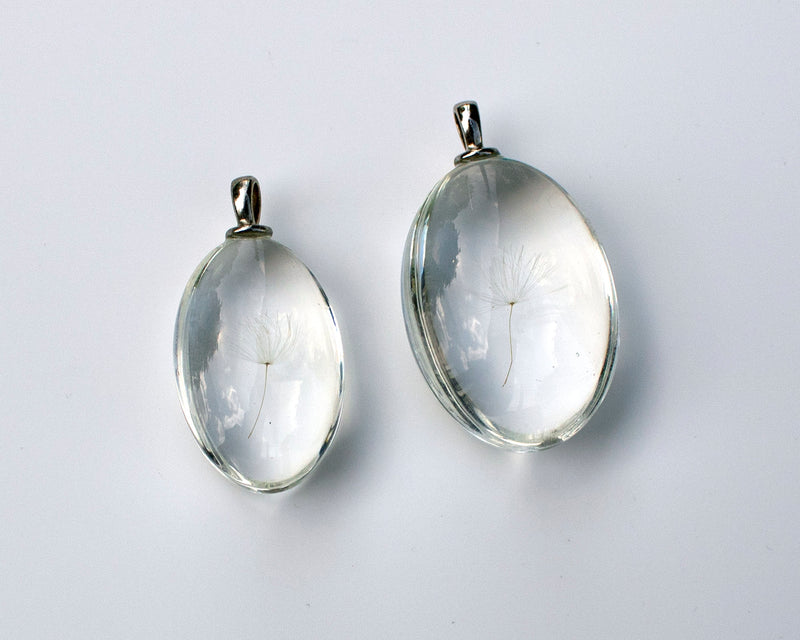 1 x Oval Glass Dried Dandelion Pendant, 3 sizes (0837, 0841)