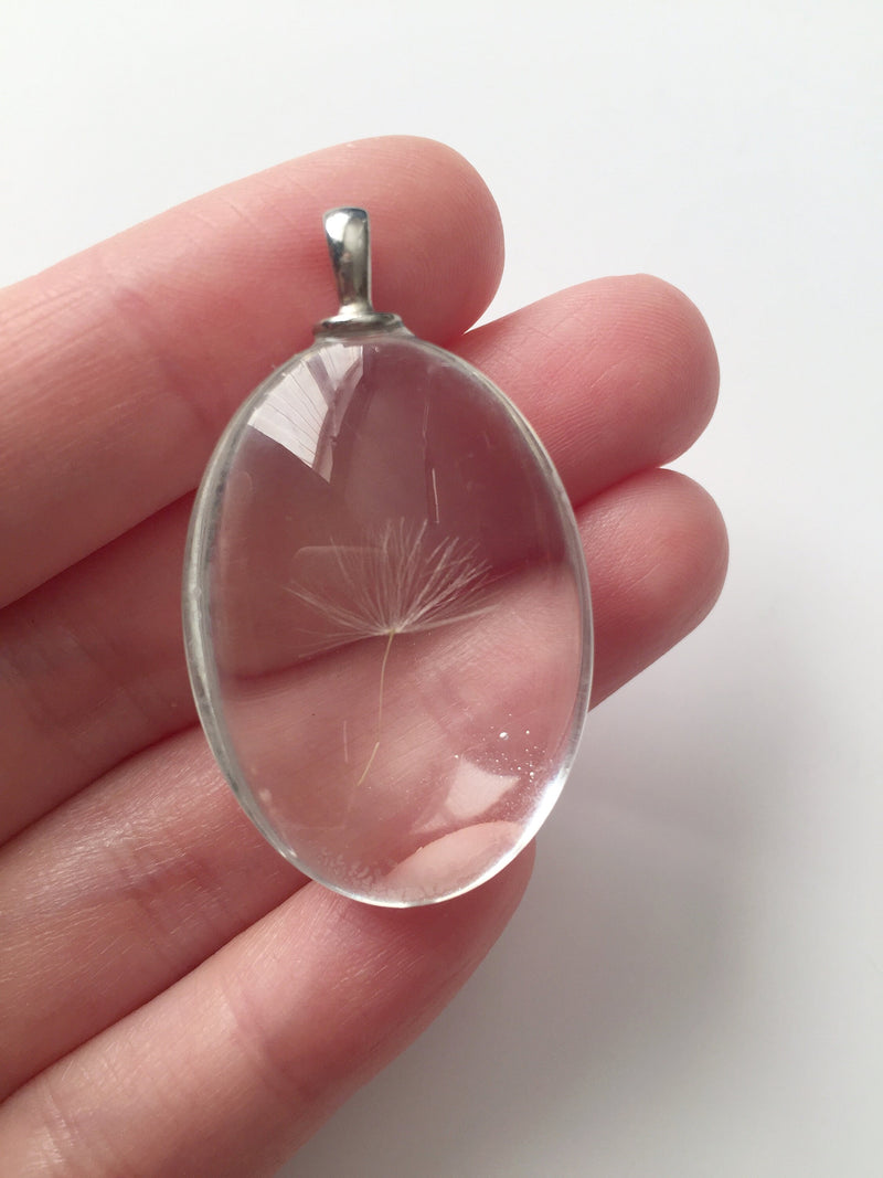 1 x Oval Glass Dried Dandelion Pendant, 3 sizes (0837, 0841)