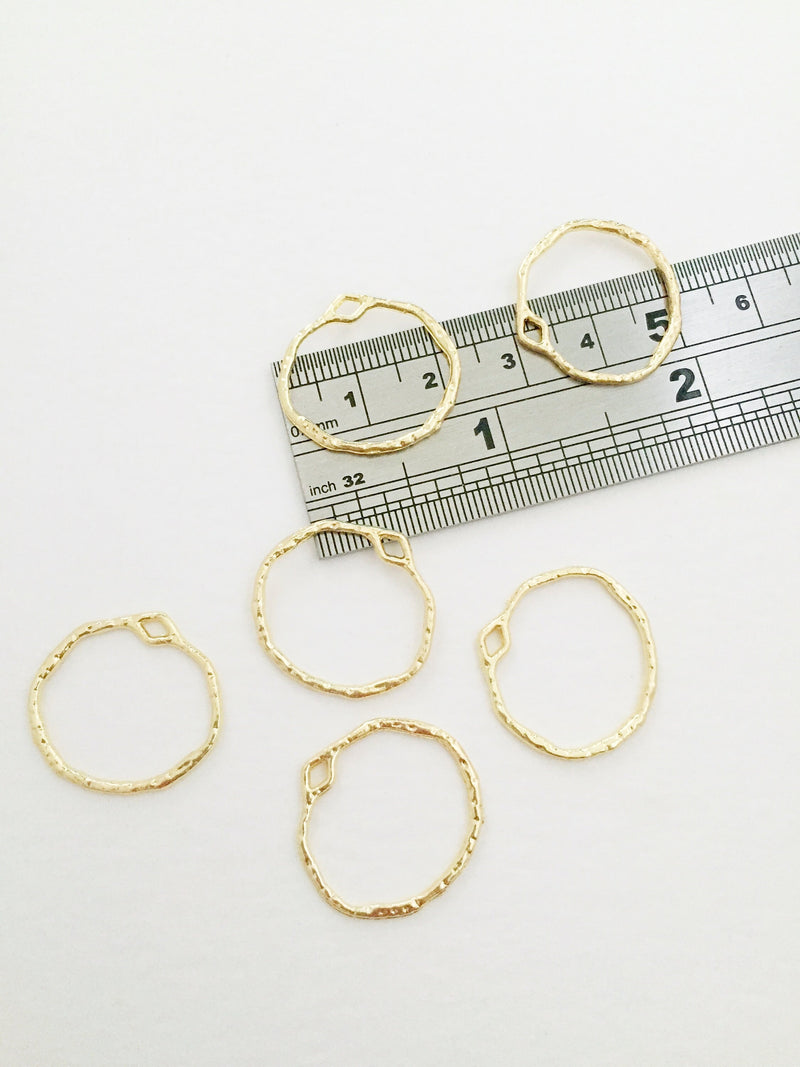 6 x Gold Plated Textured Circle Connectors, 23x21mm (0640)