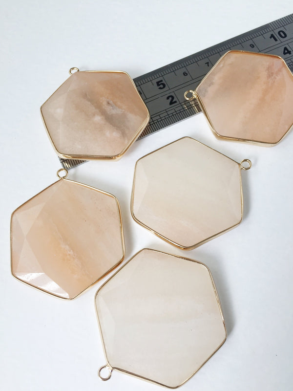 1 x Pink Aventurine Hexagon Pendant, Large Peach Aventurine Pendant 36x40mm (1932)