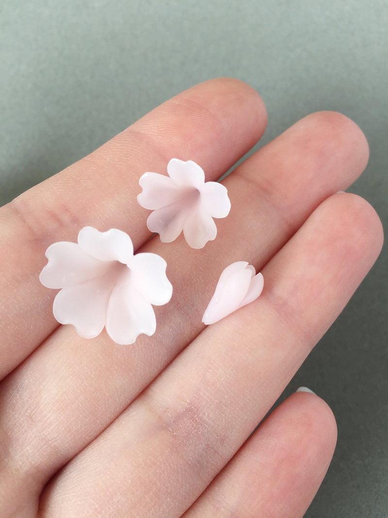 10 x Handmade Light Pink Clay Flower Beads for Tiara Making