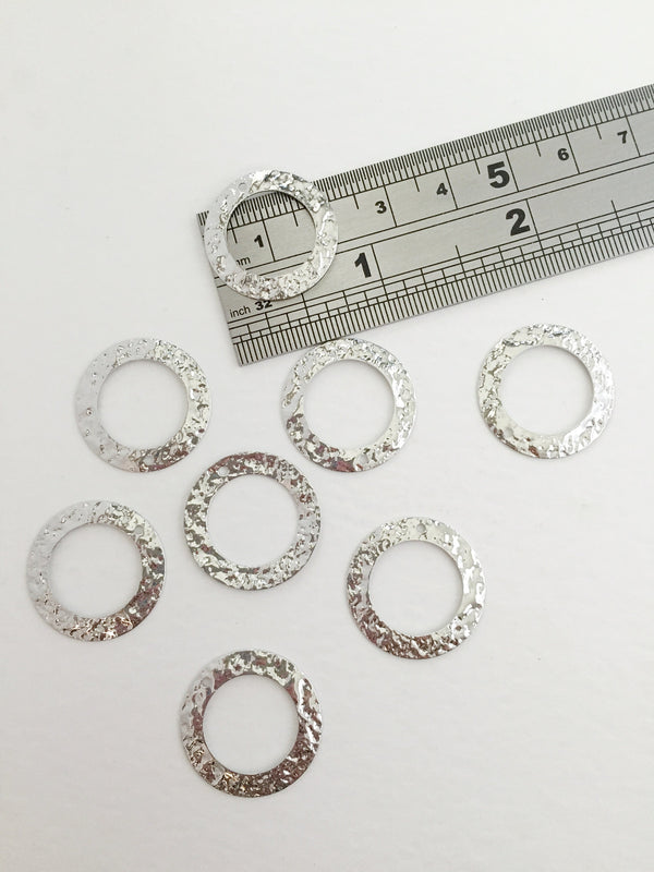 4 x Platinum Plated Hammered Round Charms, 22mm (0627)