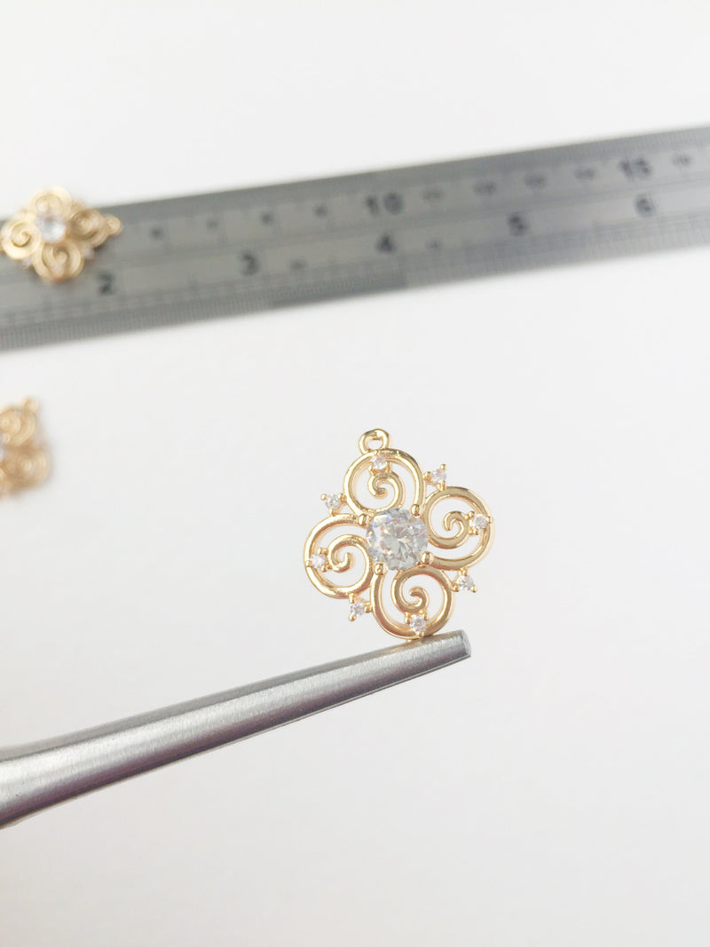 1 x 24K Gold Plated Cubic Zirconia Swirl Links, 22x18mm (0001)