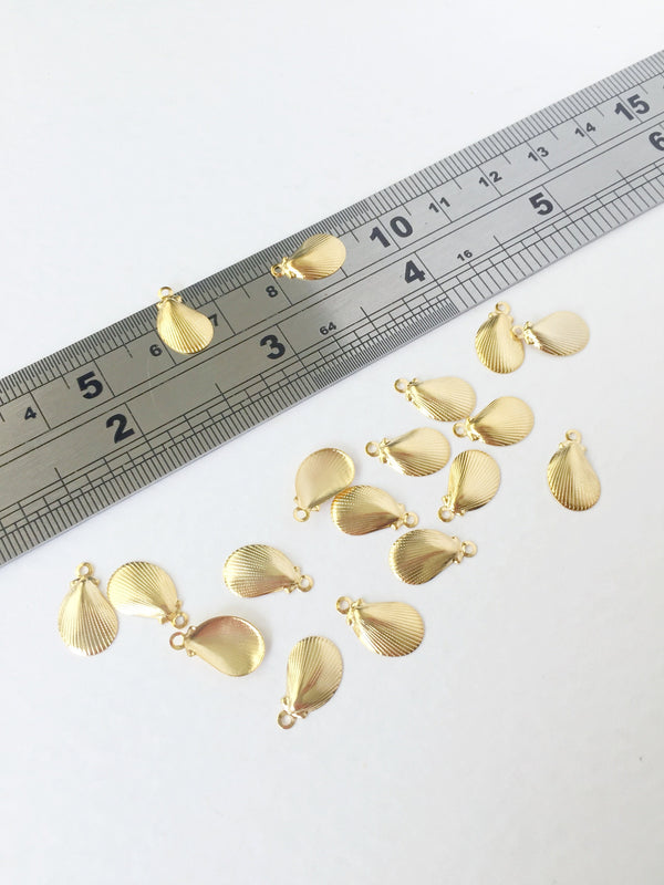 10 x Gold Plated Stainless Steel Shell Charms, 12x8mm (0261)