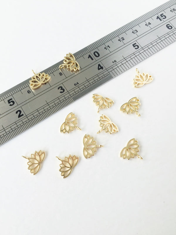 1 x 18K Gold Plated Lotus Charm, 11x12.5mm (0117G)