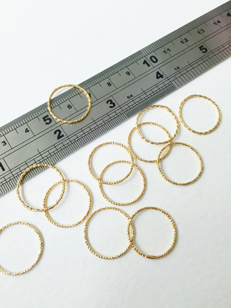 6 x 18K Gold Plated Textured Ring Connectors, 18mm Gold Round Links (0318)