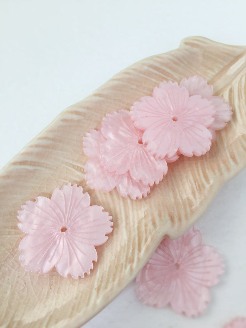 4 x Pearl Pink Flower Beads, 28mm Mother of Pearl Imitation Flowers