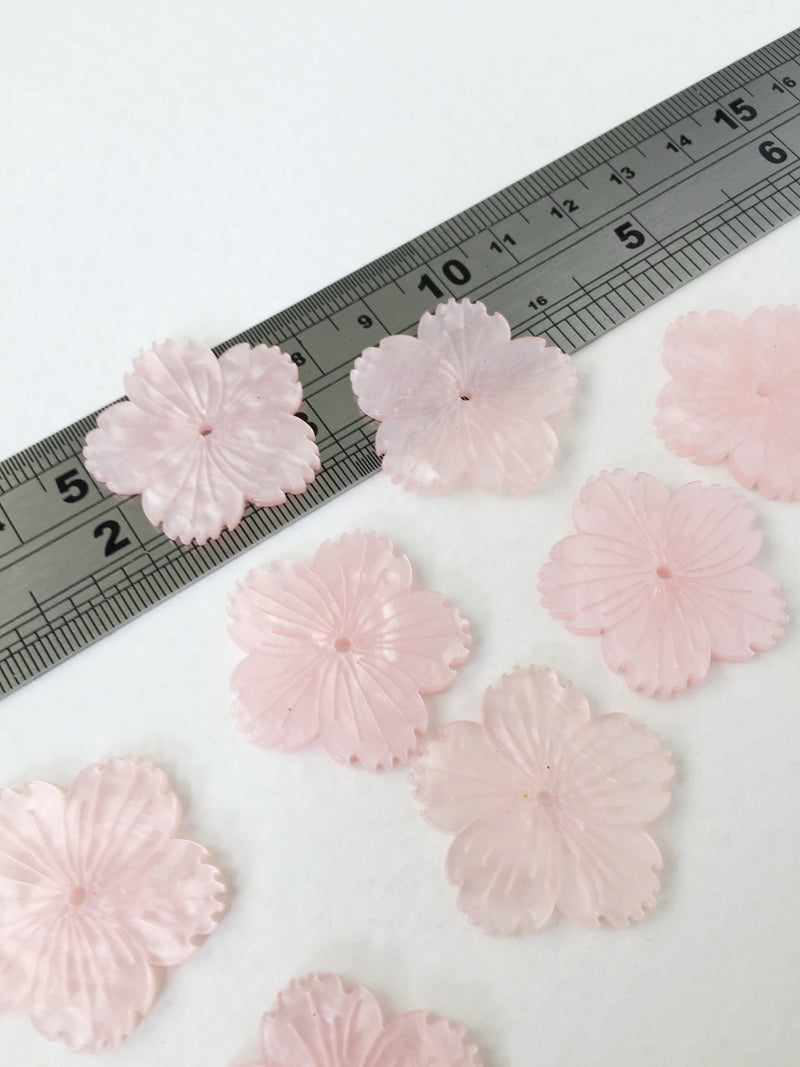 4 x Pearl Pink Flower Beads, 28mm Mother of Pearl Imitation Flowers