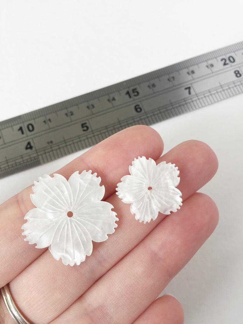 10 x Pearl White Flower Beads for Tiara Making, 20mm (0853S)