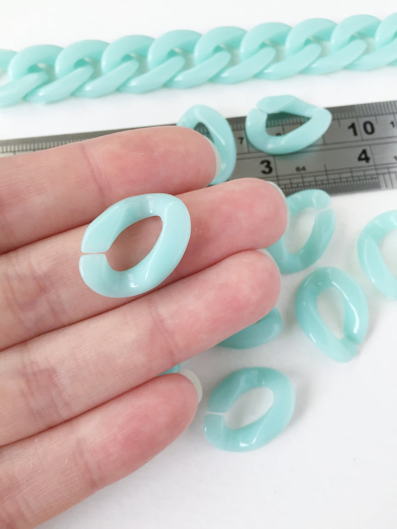 20 x Baby Turquoise Acrylic Open Chain Links, 23x18mm